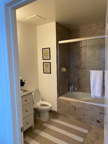 G & H CUSTOM CABINETS & REMODELING LLC.