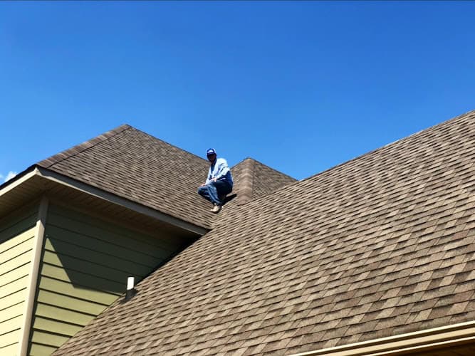 EZ Roofing