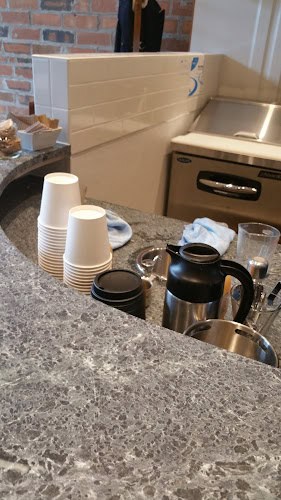 Midway Green & Granite LLC