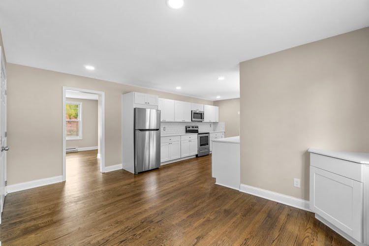 Maryland Carpet & Tile