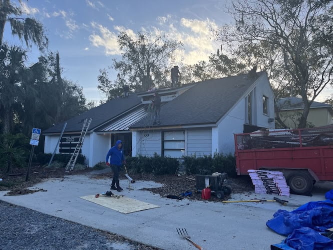 Universal Roof And Contracting
