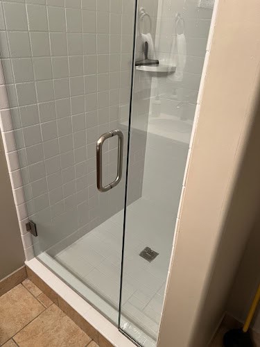 Bath Masters Reglazing Specialist