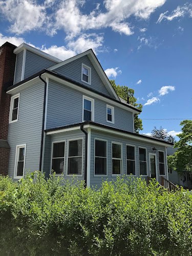 Munz Roofing and Siding