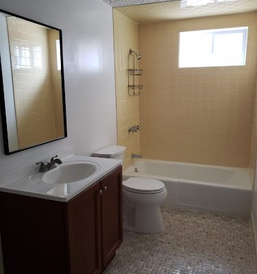 Bathtub Solutions: Bathtub, Tile & Sink Reglazing