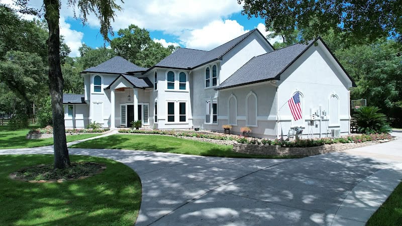 Rigid Roofing LLC