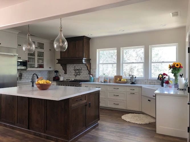 CL's Tile and Granite