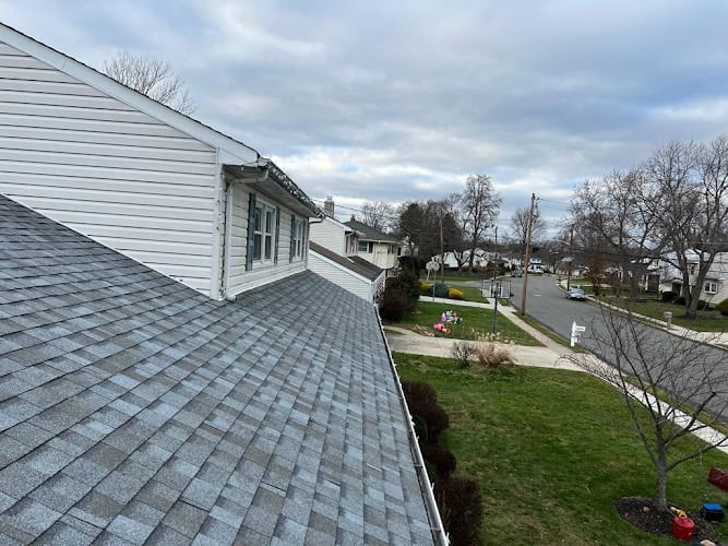M&R Roofing