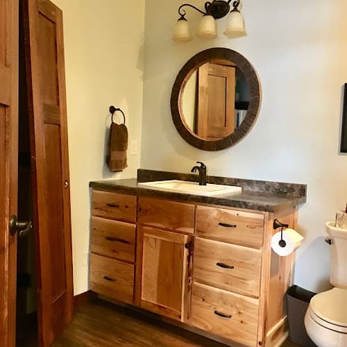 Premier Custom Cabinetry LLC - Custom Kitchen Cabinets, Amish Cabinet Makers