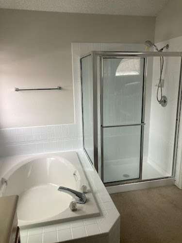 Like New Bathtub Refinishing