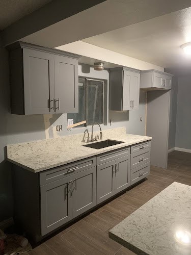 Creative Cabinets Tile and Granite