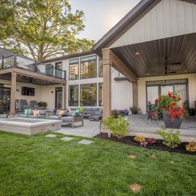 Old World Custom Homes & Renovations