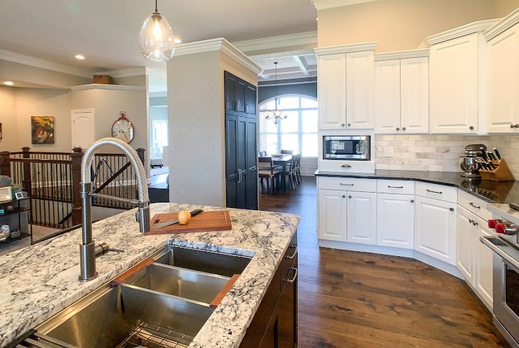 DreamMaker Bath & Kitchen