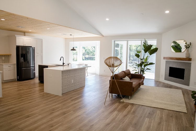 Hammer and Hand | Custom Home Building and Remodeling