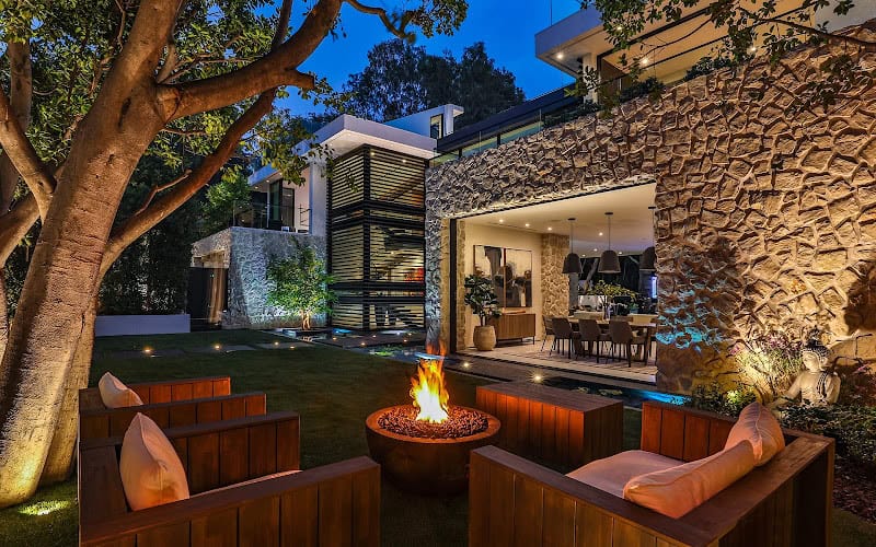 Advanced Builders & Contractors