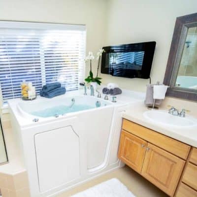 Independent Home Walk-In Bathtubs