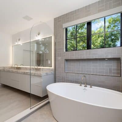 Distinctive Cabinetry