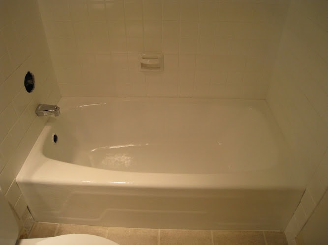 UP Bathtub Refinishing