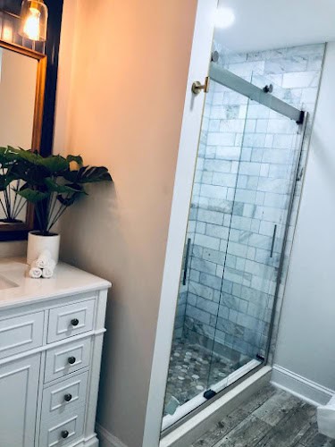 Anchiks Home Designs & Cleaning Services LLC