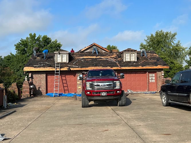 JP ROOFING & SOLUTIONS LLC