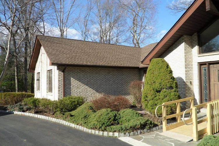 Living Free Home / Homecare America