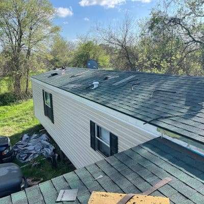 Tejas Roofing & Gutters
