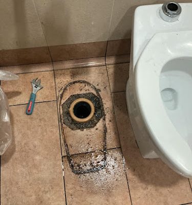 Solid Plumbing & Drains