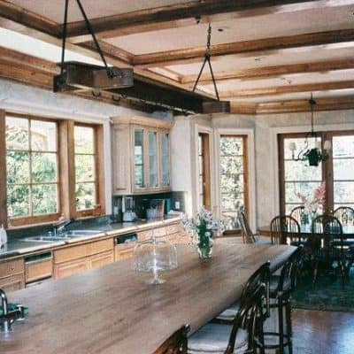 Robirds Studio and School (Bucket List School)