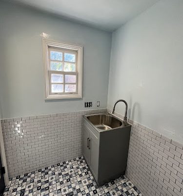 Toms remodeling and construction llc