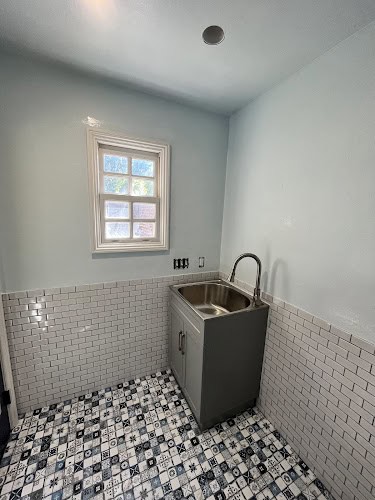 Toms remodeling and construction llc