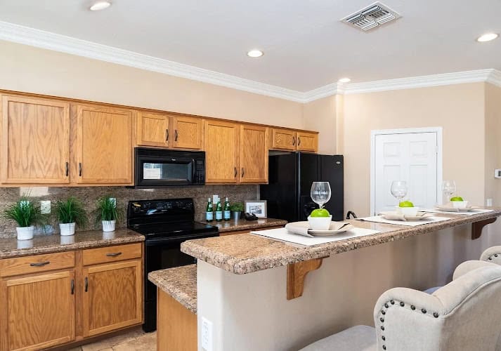 Serrano's Surfaces Kitchen Countertops Installation