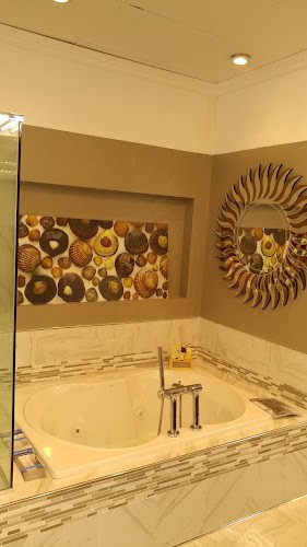 Best Carpets & Interiors