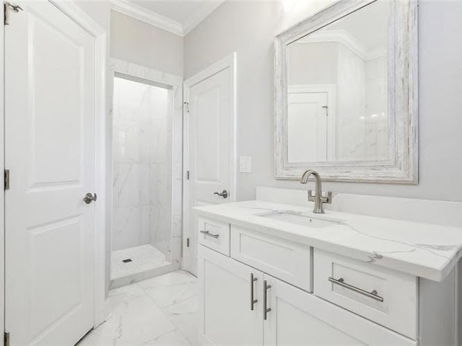 US Stone Outlet - Cabinets & Countertops