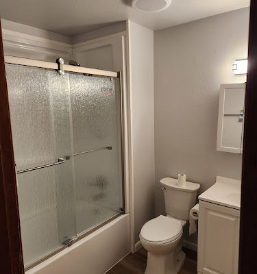 D's Custom Woodworks and Services LLC
