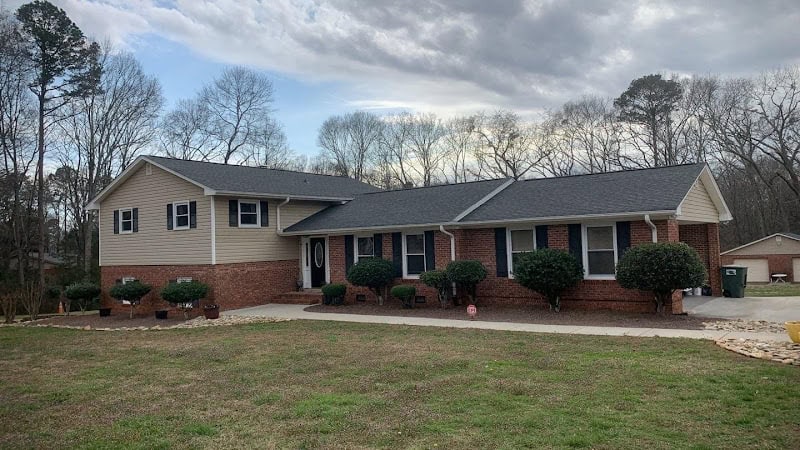 Modern Roofing LLC