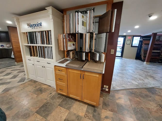 Lake Cabinet & Flooring Inc