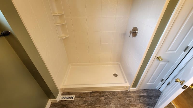 Bath Fitter