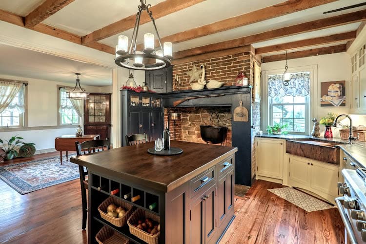 Landis Custom Cabinetry & Woodworking LLC