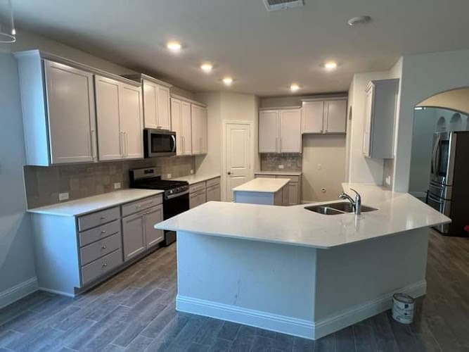 Jaks Pro Painting & Remodeling Llc