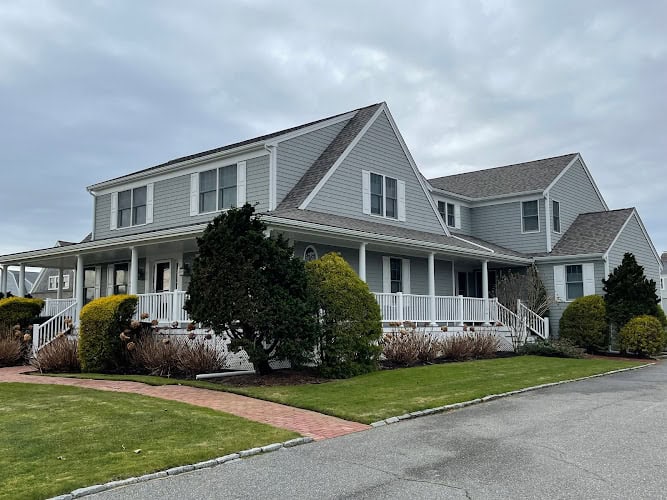 First Class Roofing Inc