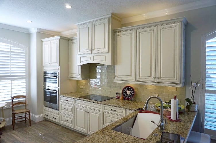 Metro Flooring & Cabinets