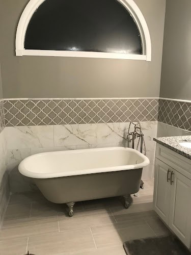 Aarco Baths Bathtub Refinishing