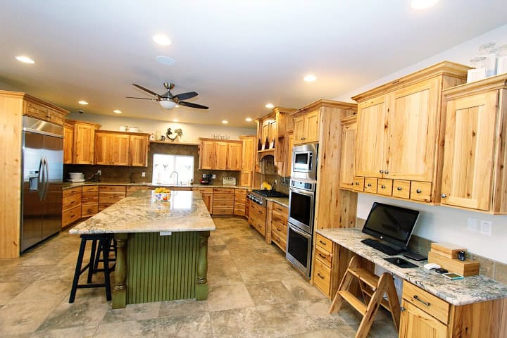 Premier Woodworking