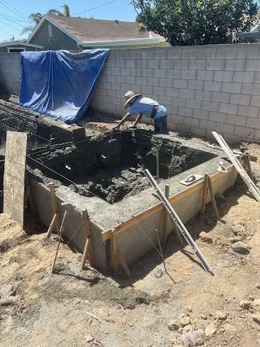 Expert Builder Group