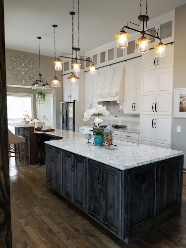 Kleekamp Cabinets and Countertops