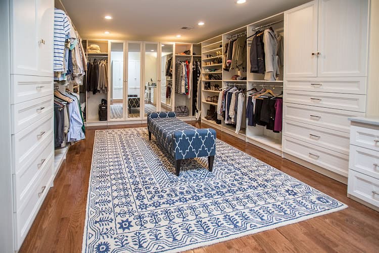Closet POSSIBLE