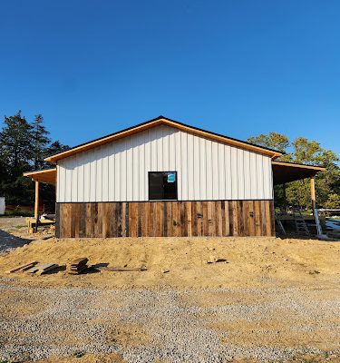 Knotty Construction & Barndominiums