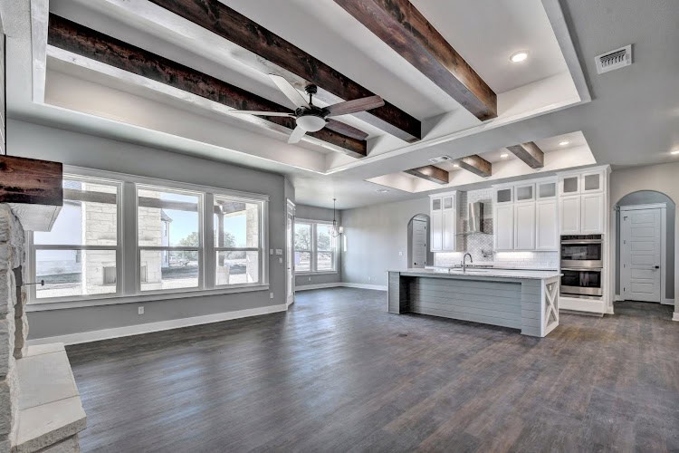 Neux (New) Creations Custom Homes & Renovations