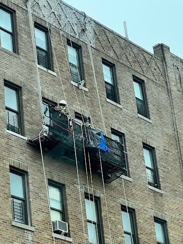 Residential Commercial Concrete & Sidewalk Contractors Brooklyn, Queens NY - Concrete Repair NY
