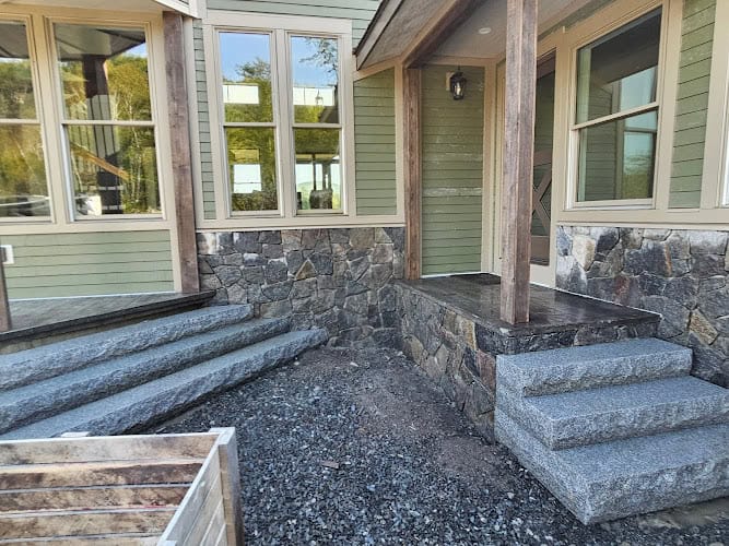 Deluxe Contracting