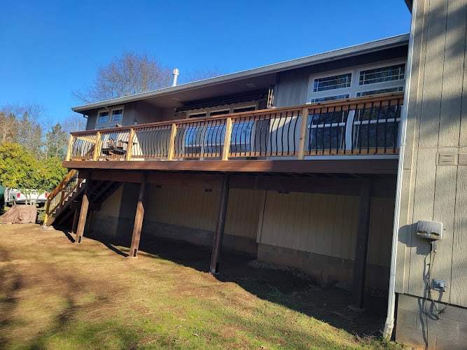 Greenhelm Construction LLC